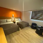 Hotel Moctezuma La Villa