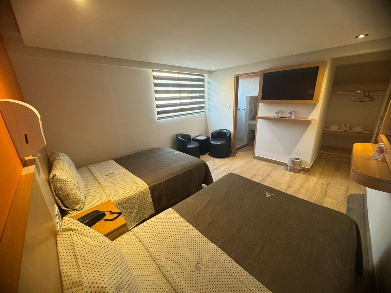 Moctezuma La Hotel